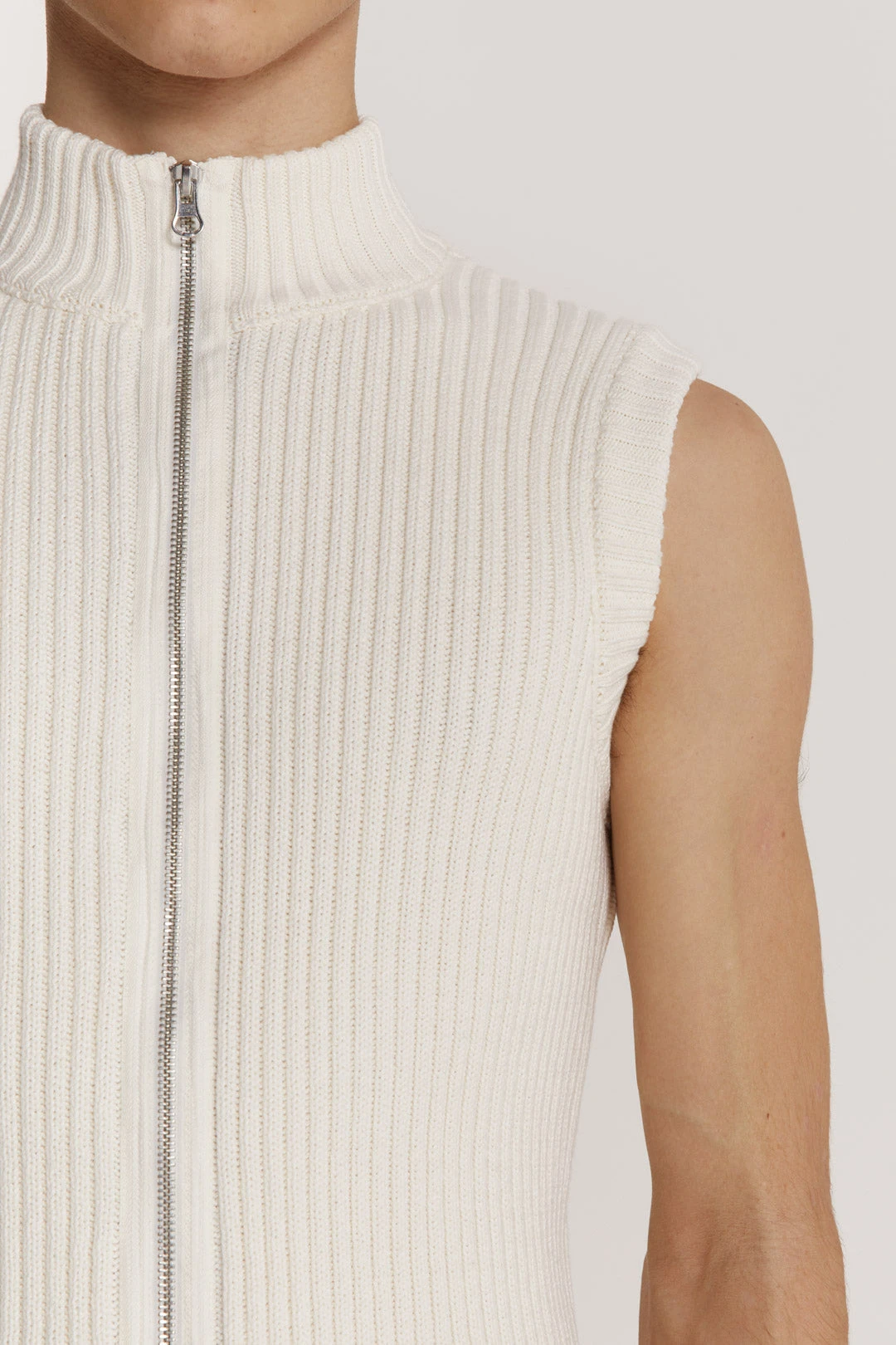 Polar Vest 5 Polar Vest - Image 3