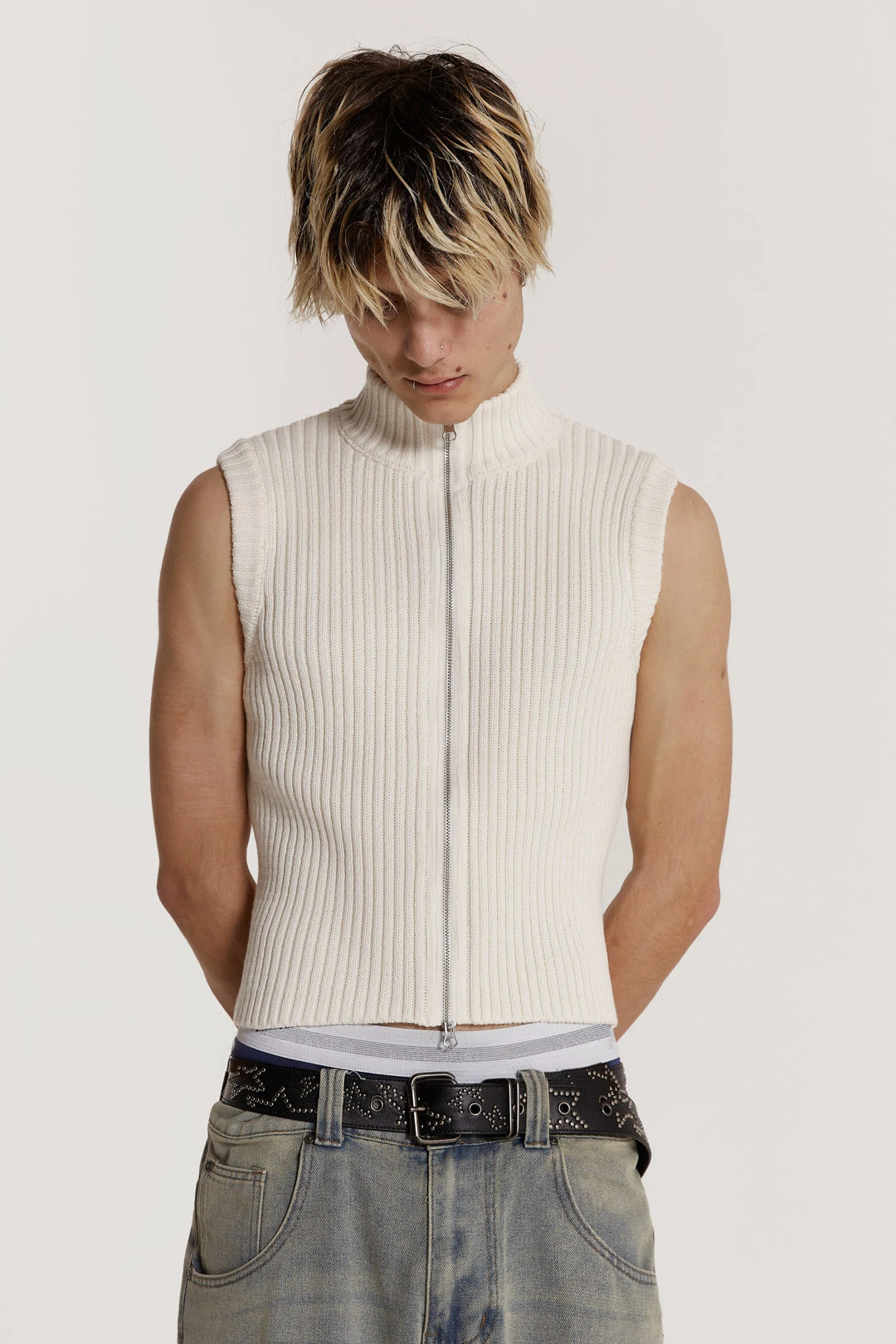 Polar Vest 8 Polar Vest - Image 6