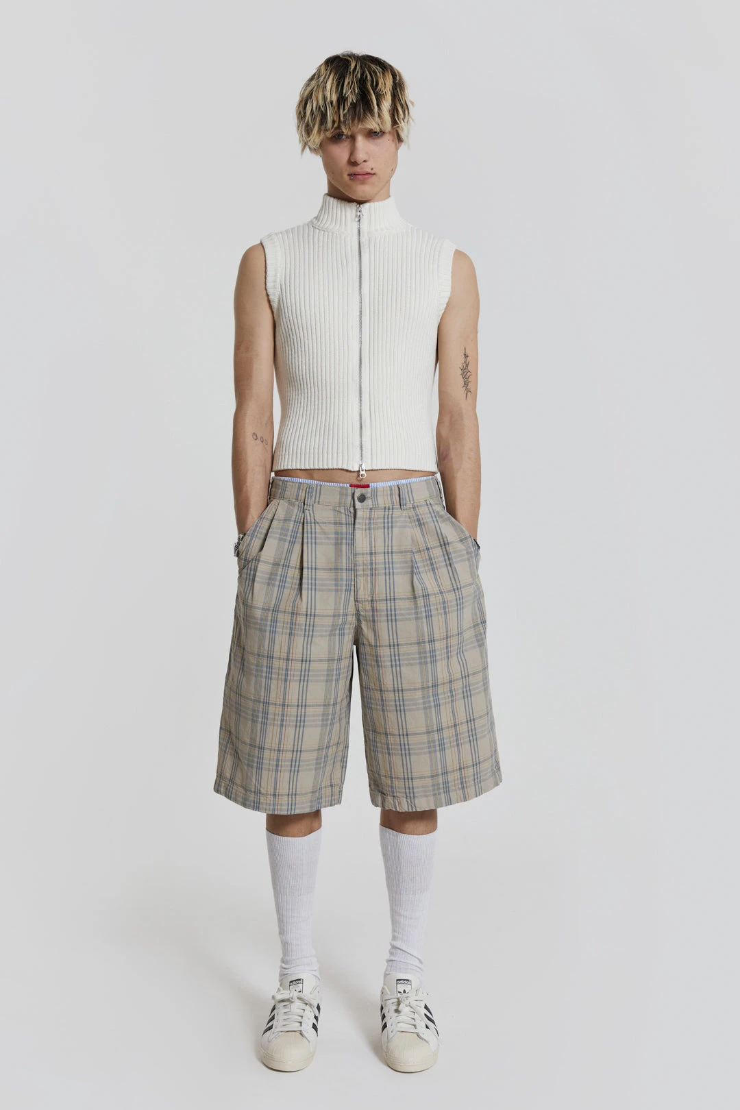 Polar Vest 6 Polar Vest - Image 4