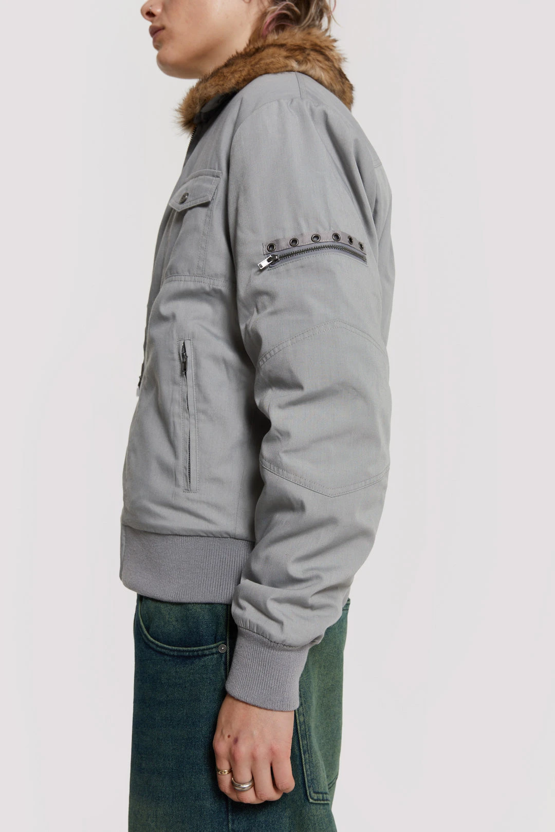 B15 Flight Jacket 8 B15 Flight Jacket - Image 6